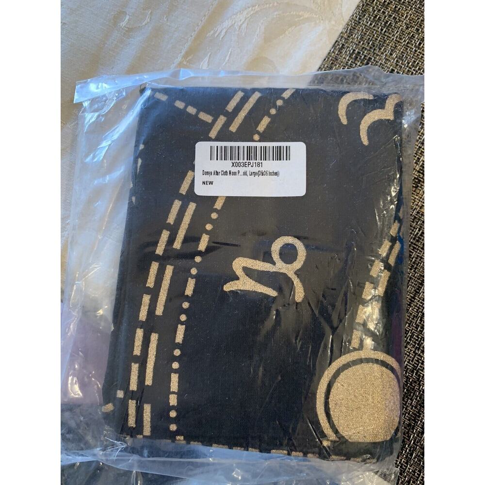 Doraya Alter Cloth - Fast Shipping, Make an Offer